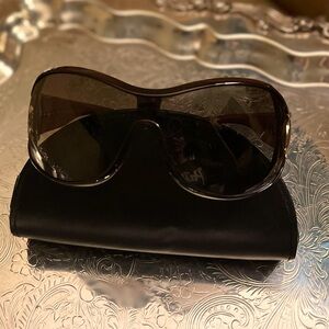 GUCCI Ladies Sunglasses